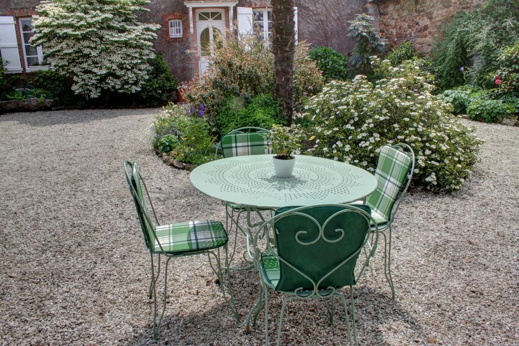 Relais De La Riniere Bed and Breakfast Le Landreau Exterior foto